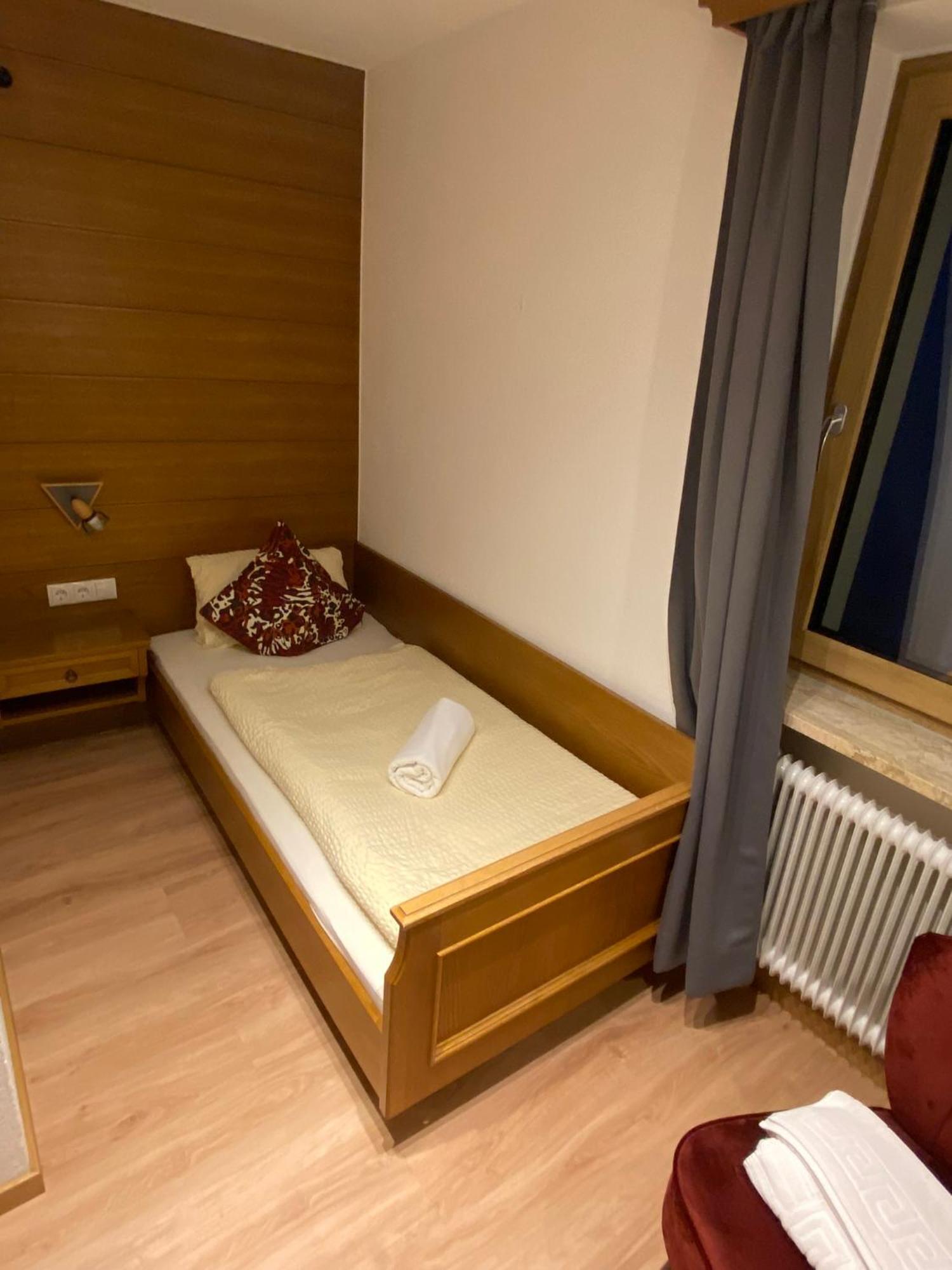 Appartements Dobler - S'Zischgn Arzl im Pitztal Zewnętrze zdjęcie